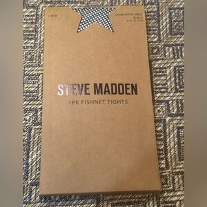 Large / Extra Large STEVE MADDEN Fashion Tights Fishnet Legwear NWT